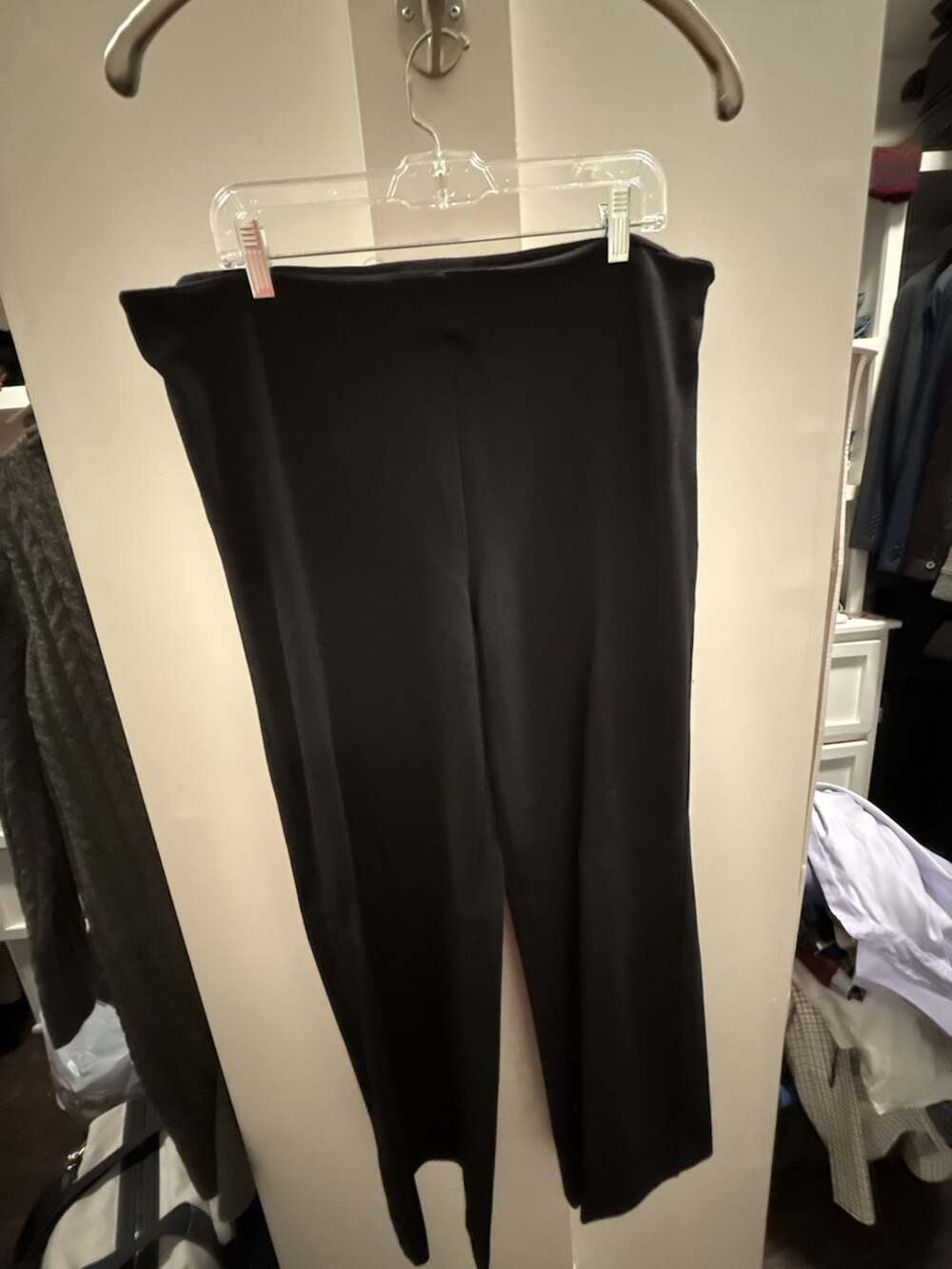 Ann Taylor Black Pull-On Pants Size 14